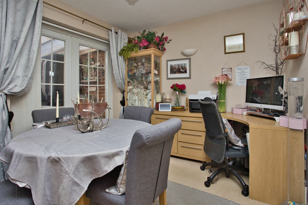 Properties For Sale in Belinda Court  Folkestone