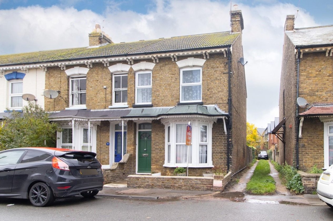 Properties For Sale in Belmont Road  Whitstable