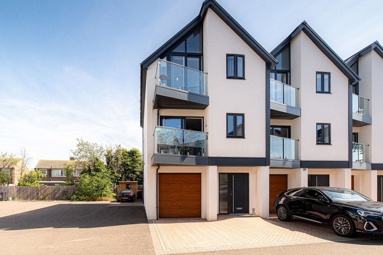 Properties Sold Subject To Contract in Belmont Road  Whitstable