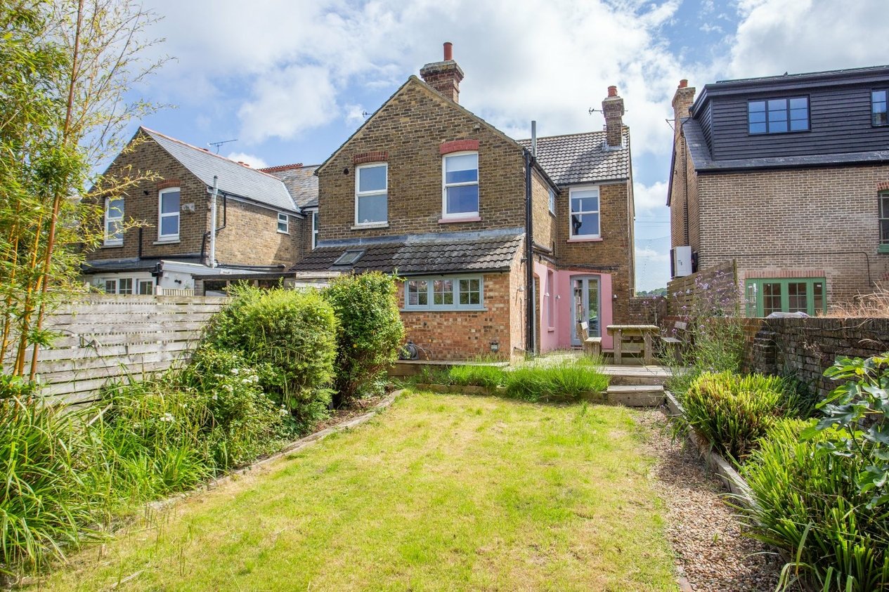 Properties For Sale in Belmont Road Whitstable