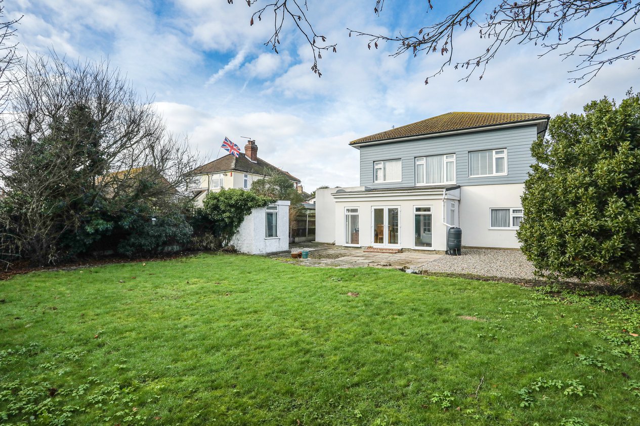 Properties For Sale in Beltinge Road Herne Bay