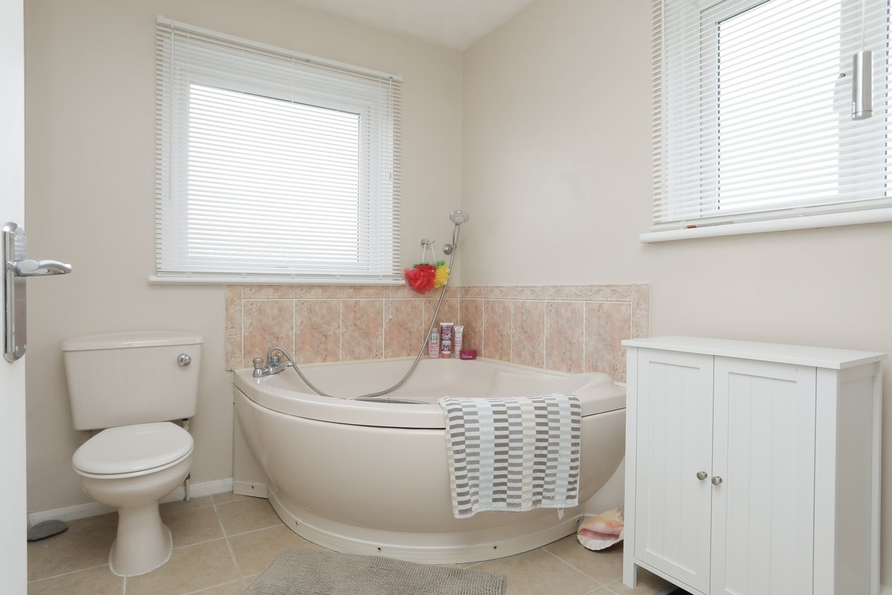 Properties For Sale in Beltinge Road Herne Bay