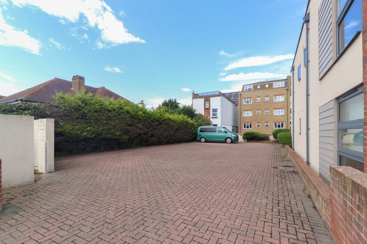 Properties For Sale in Beresford Gardens Cliftonville