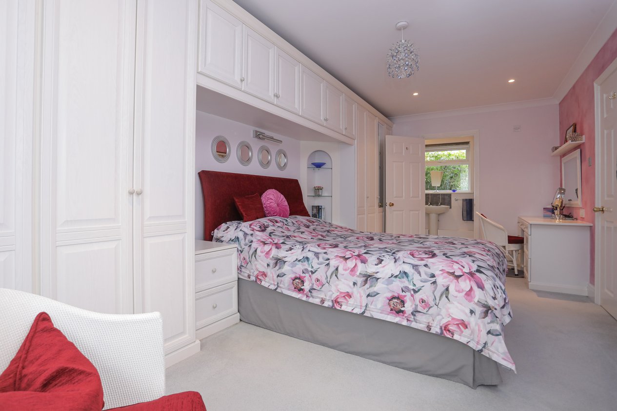 Properties For Sale in Berkeley Close Faversham