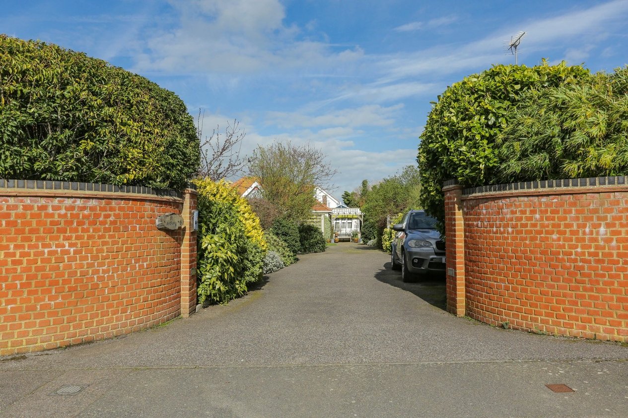 Properties Sold Subject To Contract in Berkeley Road  Birchington