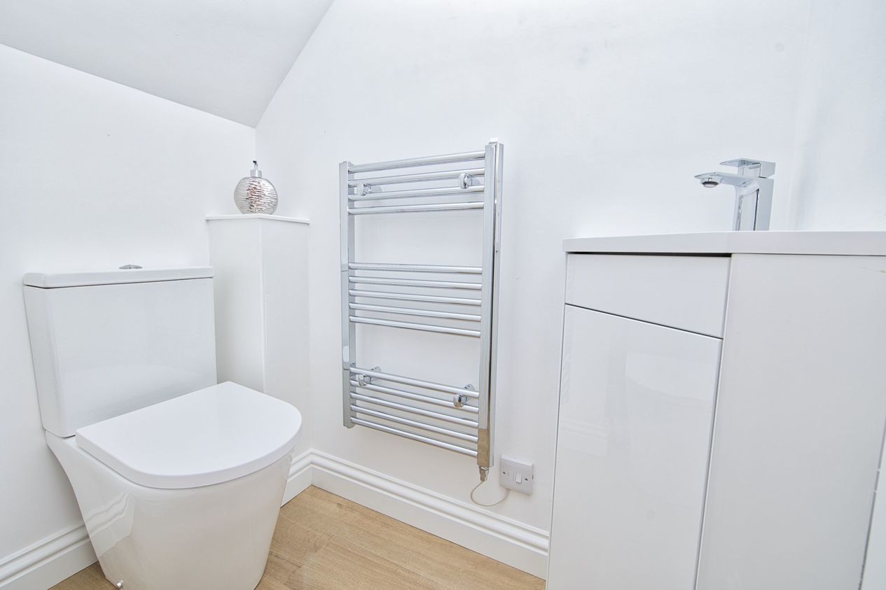 Properties For Sale in Biggins Wood Road  Folkstone