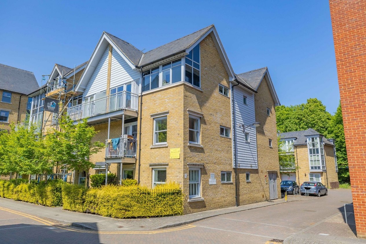 Properties For Sale in Bingley Court Canterbury