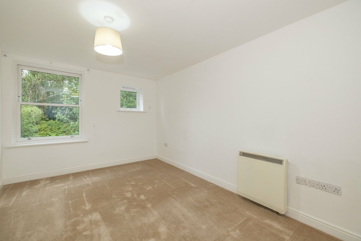 Properties For Sale in Bingley Court Canterbury