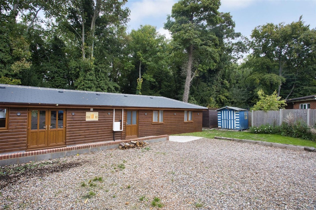 Properties For Sale in Birchfield Lodge  Barfrestone
