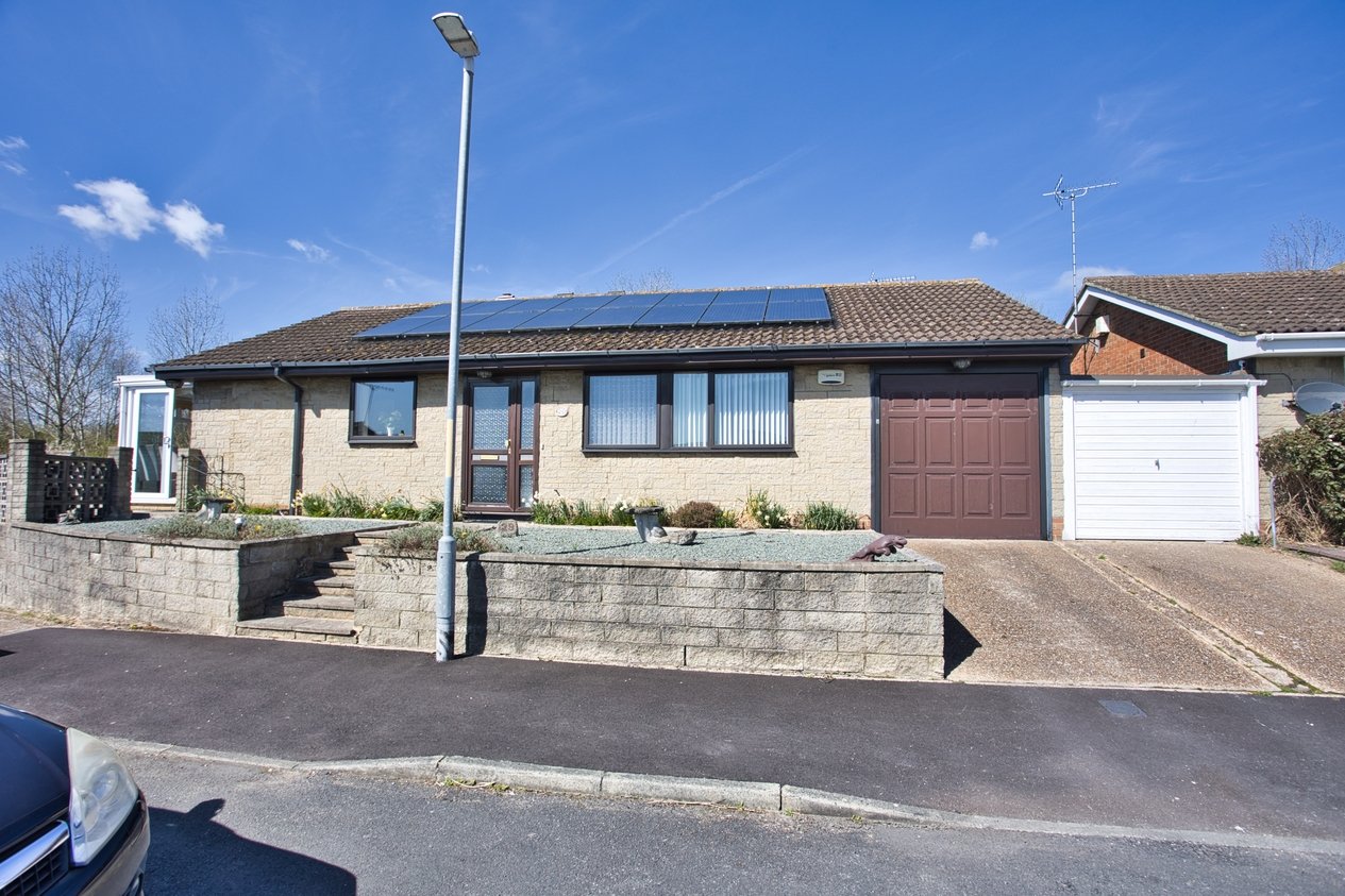 Properties Under Offer in Birkdale Drive Folkestone