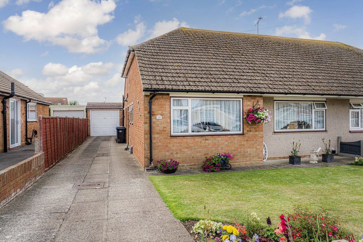 Properties Sold Subject To Contract in Bishopstone Drive 
