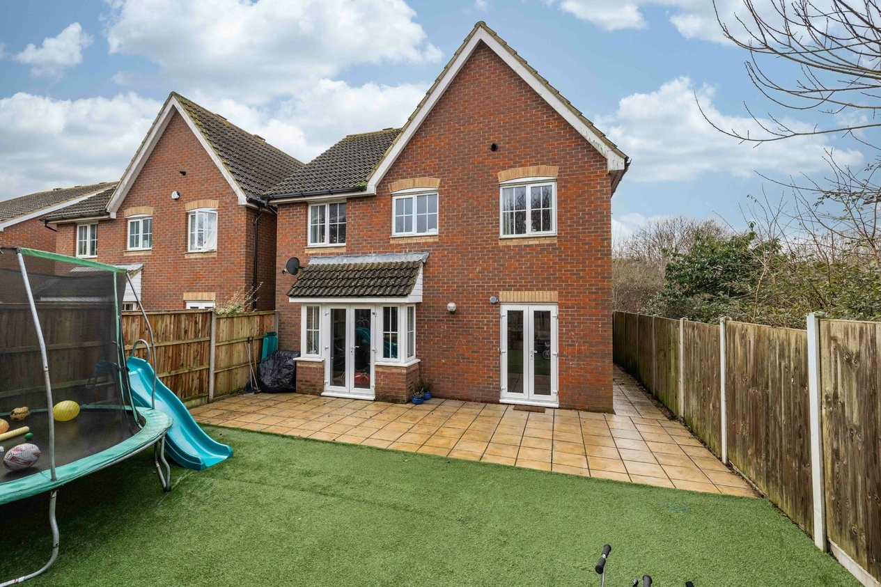Properties For Sale in Blackthorn Road Canterbury