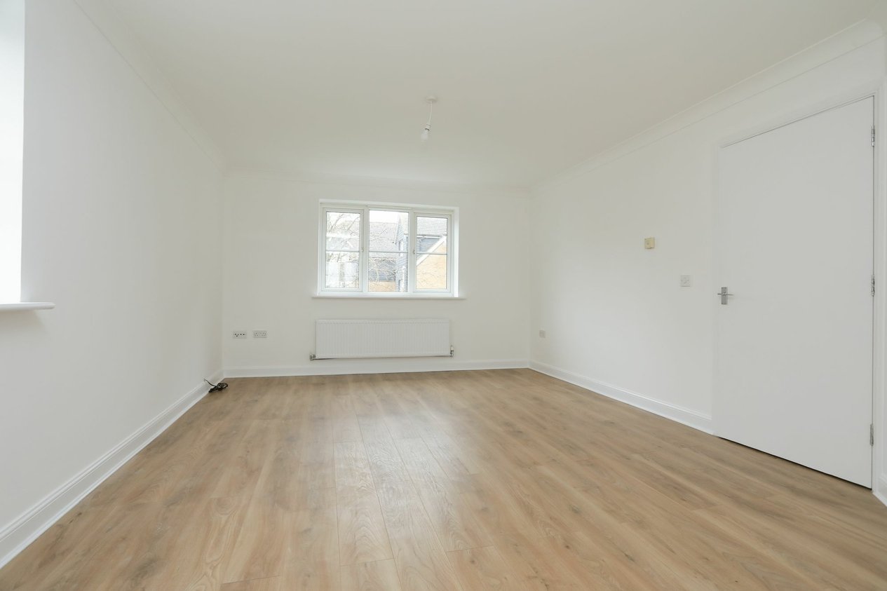 Properties For Sale in Blackthorn Road  Hersden