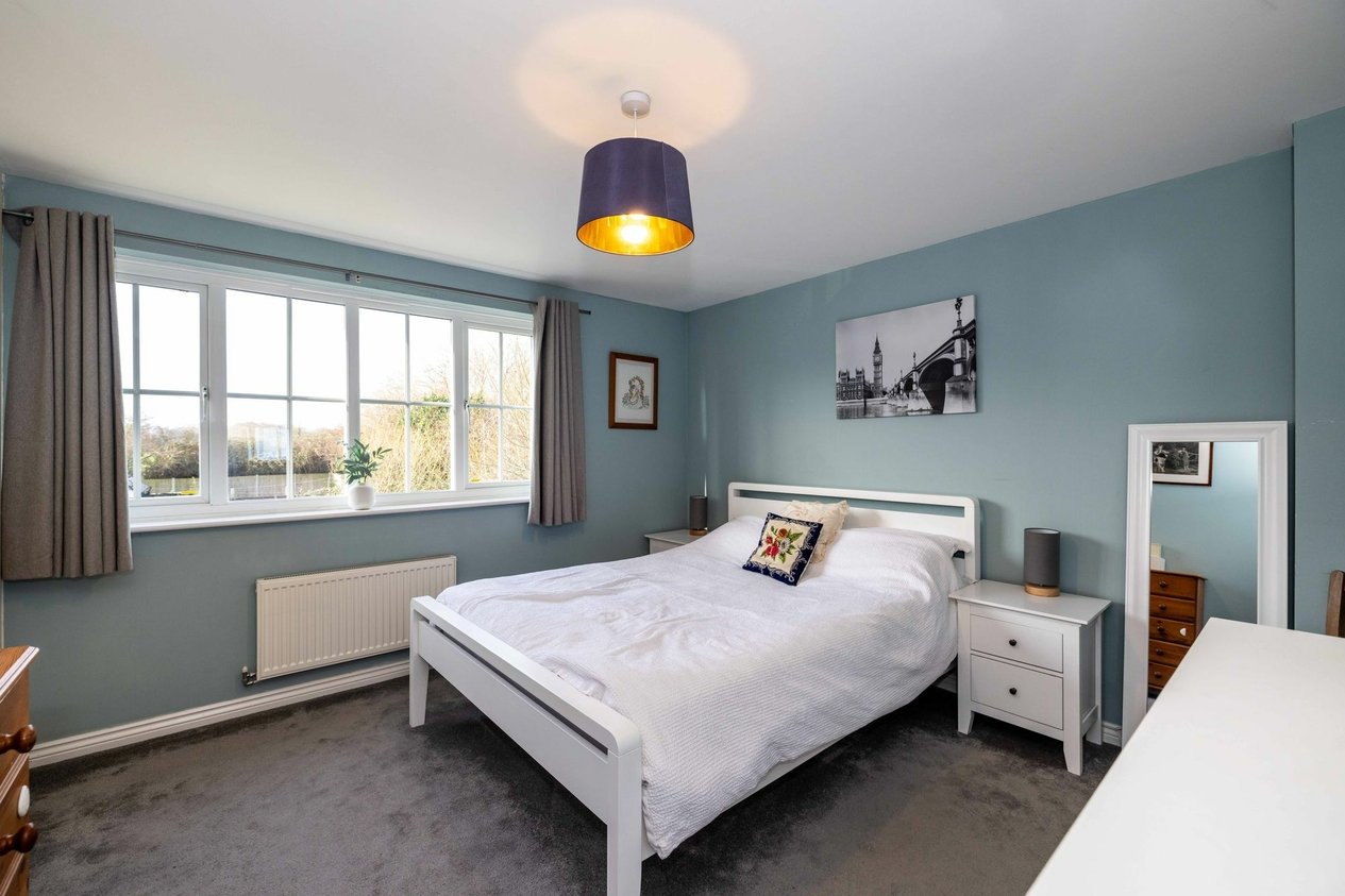 Properties For Sale in Blackthorn Road  Hersden