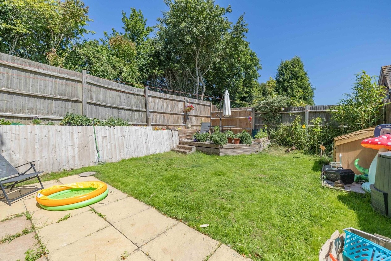 Properties For Sale in Blackthorn Road Hersden