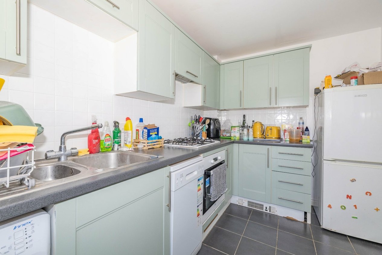 Properties For Sale in Blackthorn Road Hersden