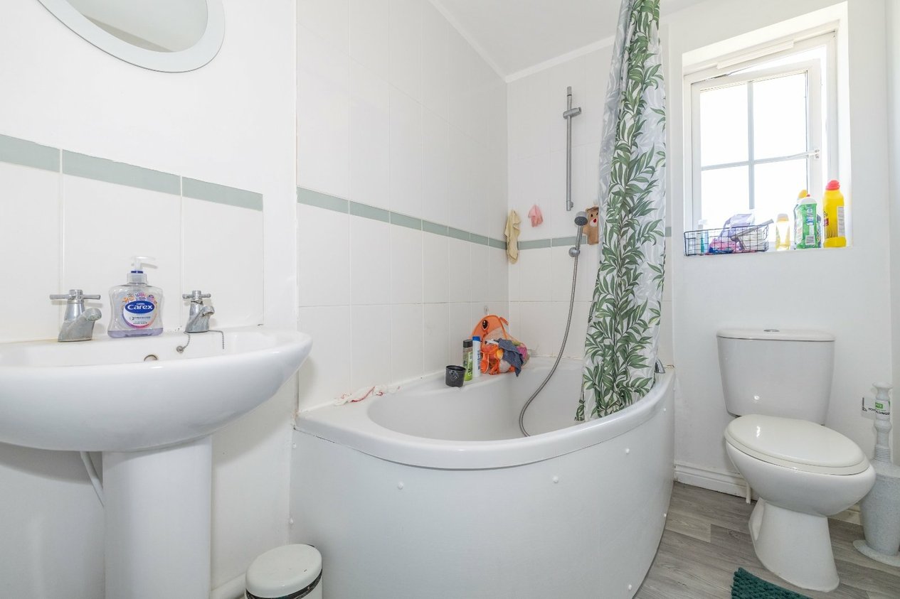 Properties For Sale in Blackthorn Road Hersden