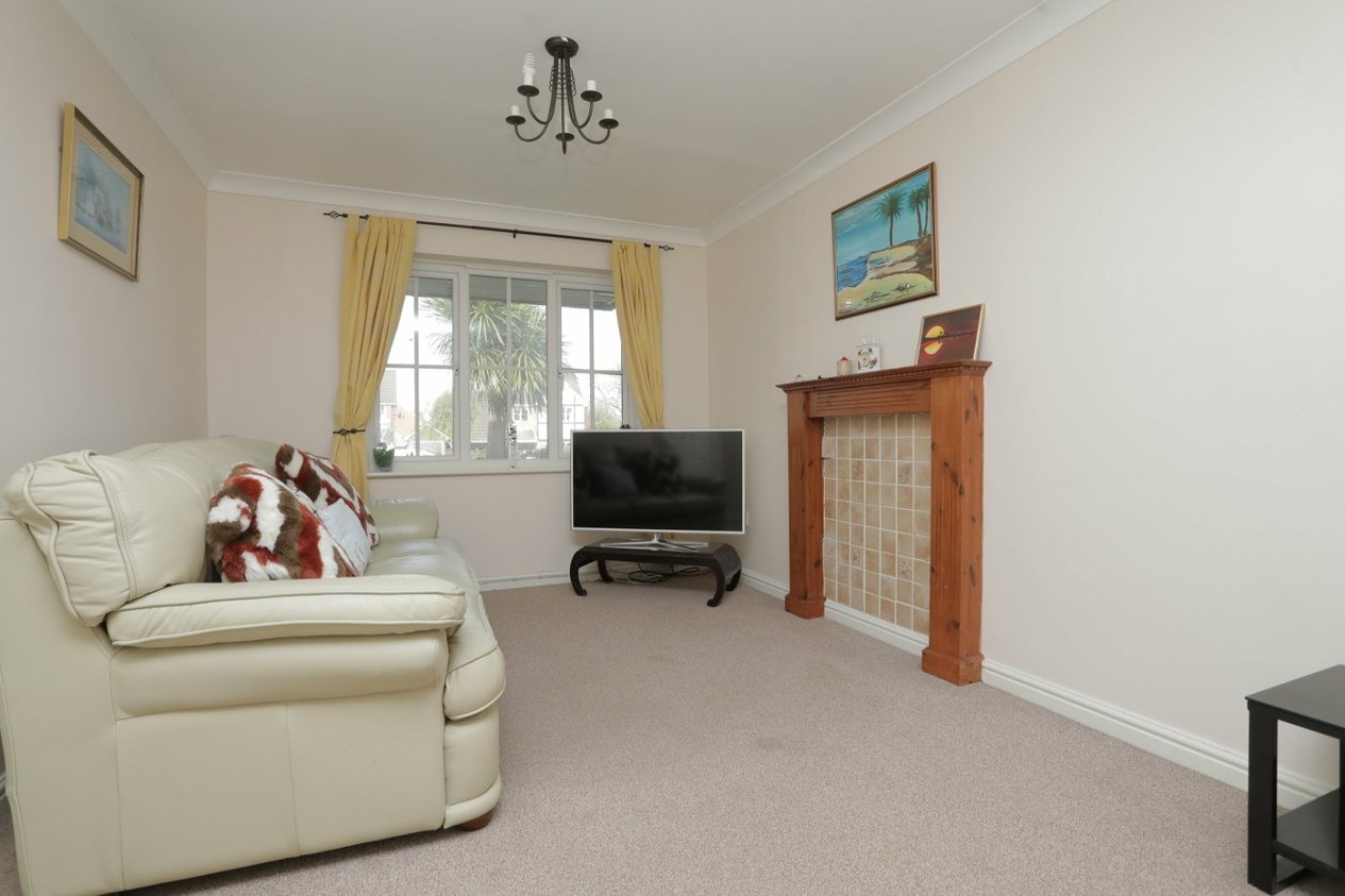 Properties Under Offer in Bland Drive Hawkinge