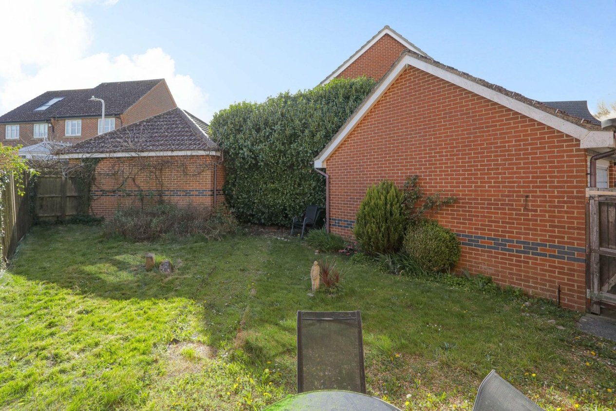 Properties Under Offer in Bland Drive Hawkinge