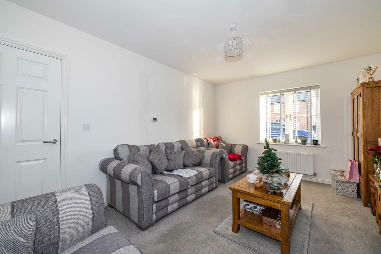 Properties For Sale in Blengate Close Canterbury