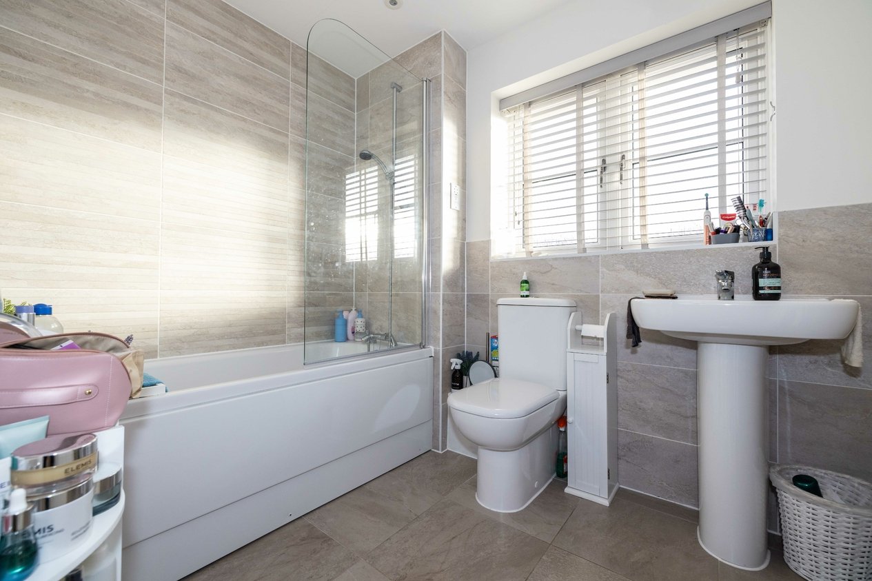 Properties For Sale in Blengate Close Canterbury