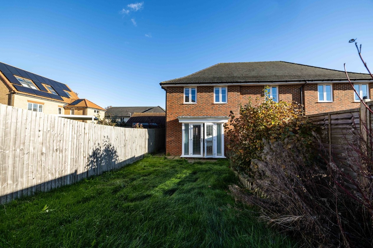 Properties Under Offer in Blue Flame Road Aylesham