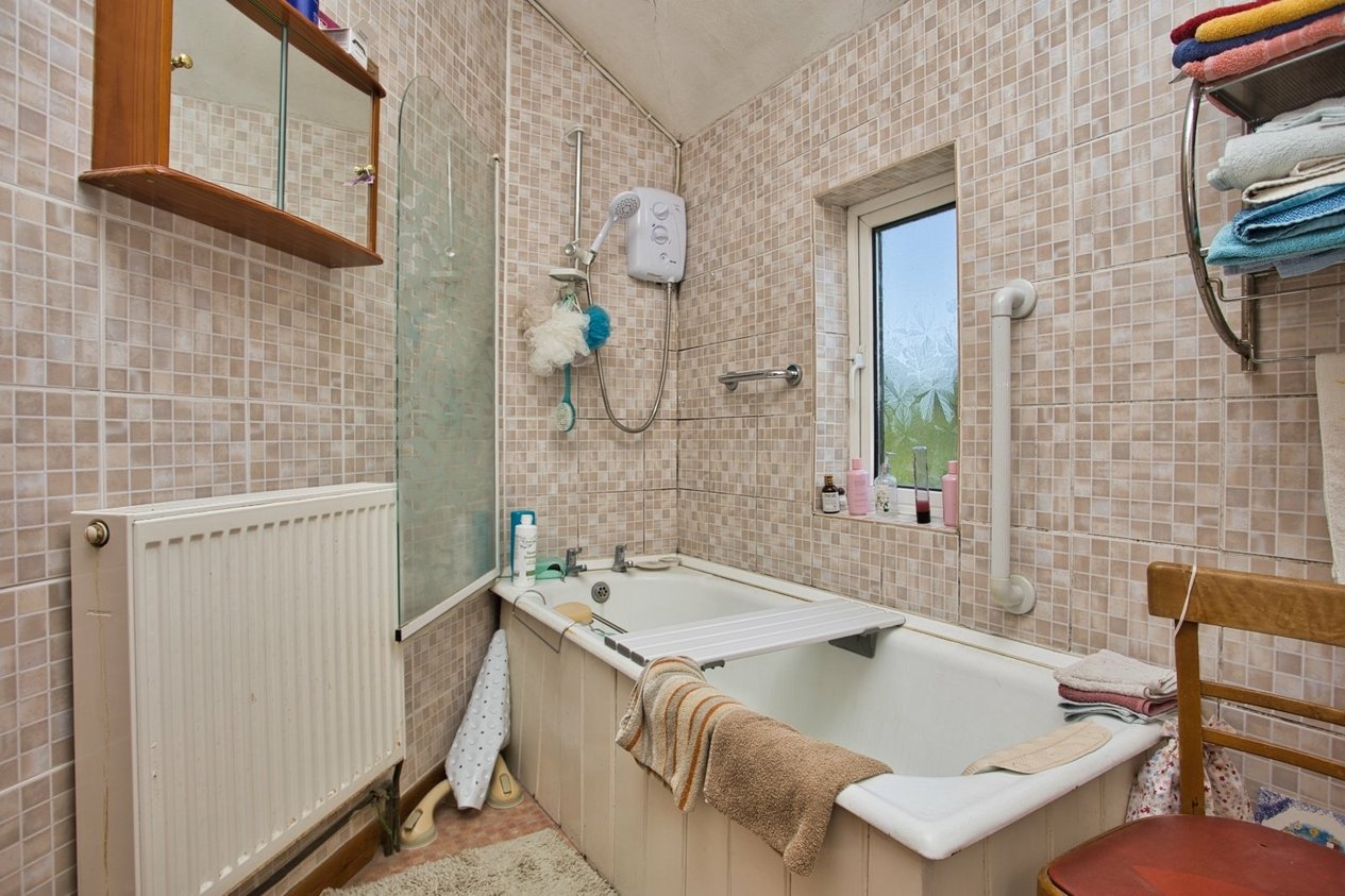 Properties For Sale in Bolton Road Folkestone