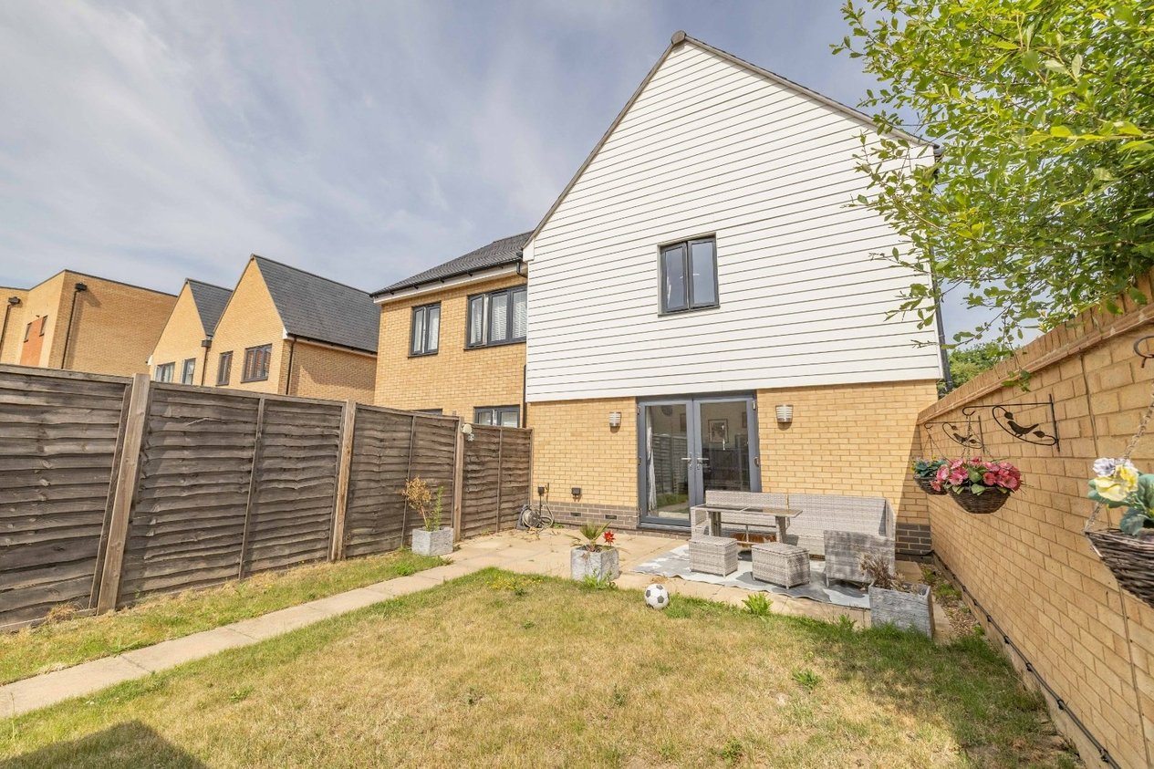 Properties For Sale in Bond Close Faversham