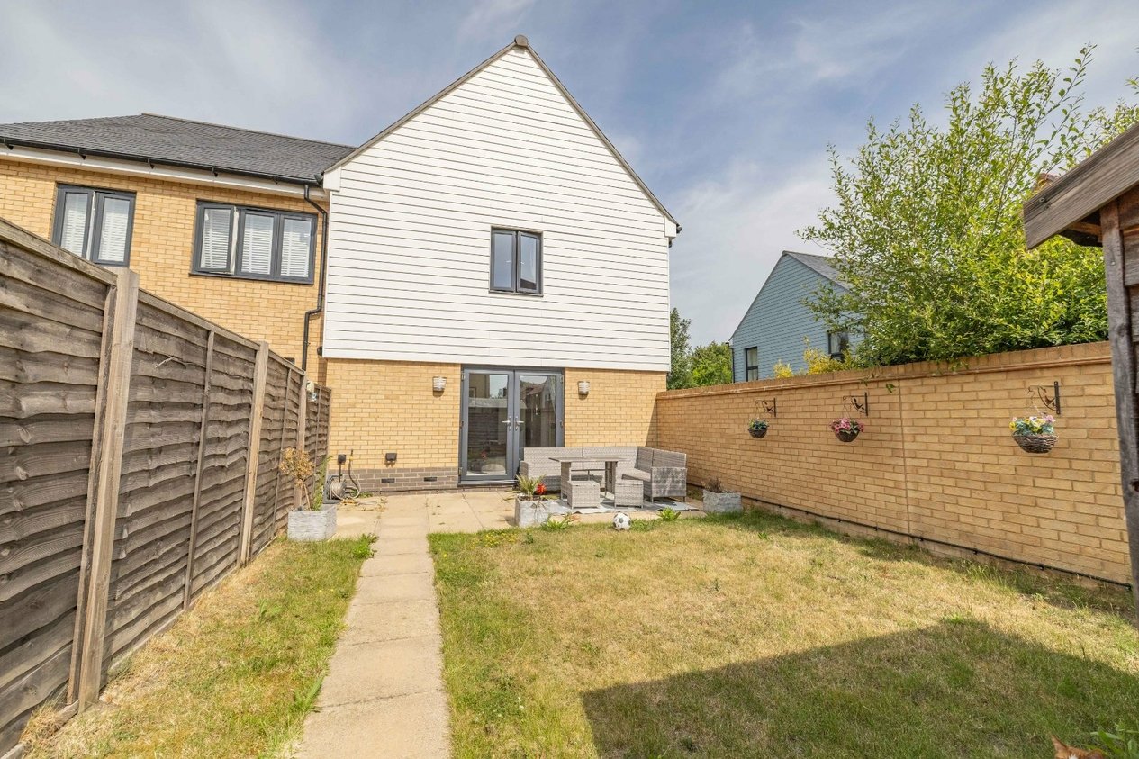 Properties For Sale in Bond Close Faversham