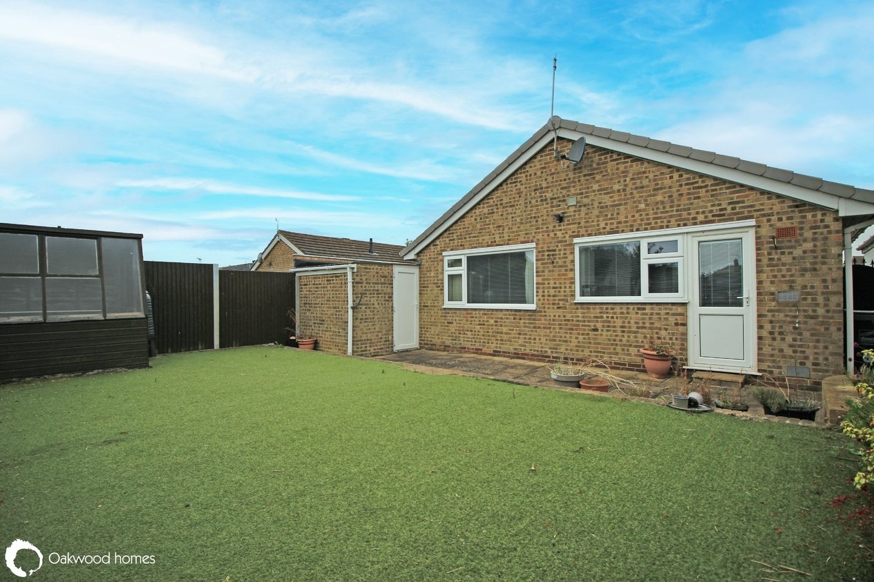 Properties Under Offer in Borrowdale Avenue 