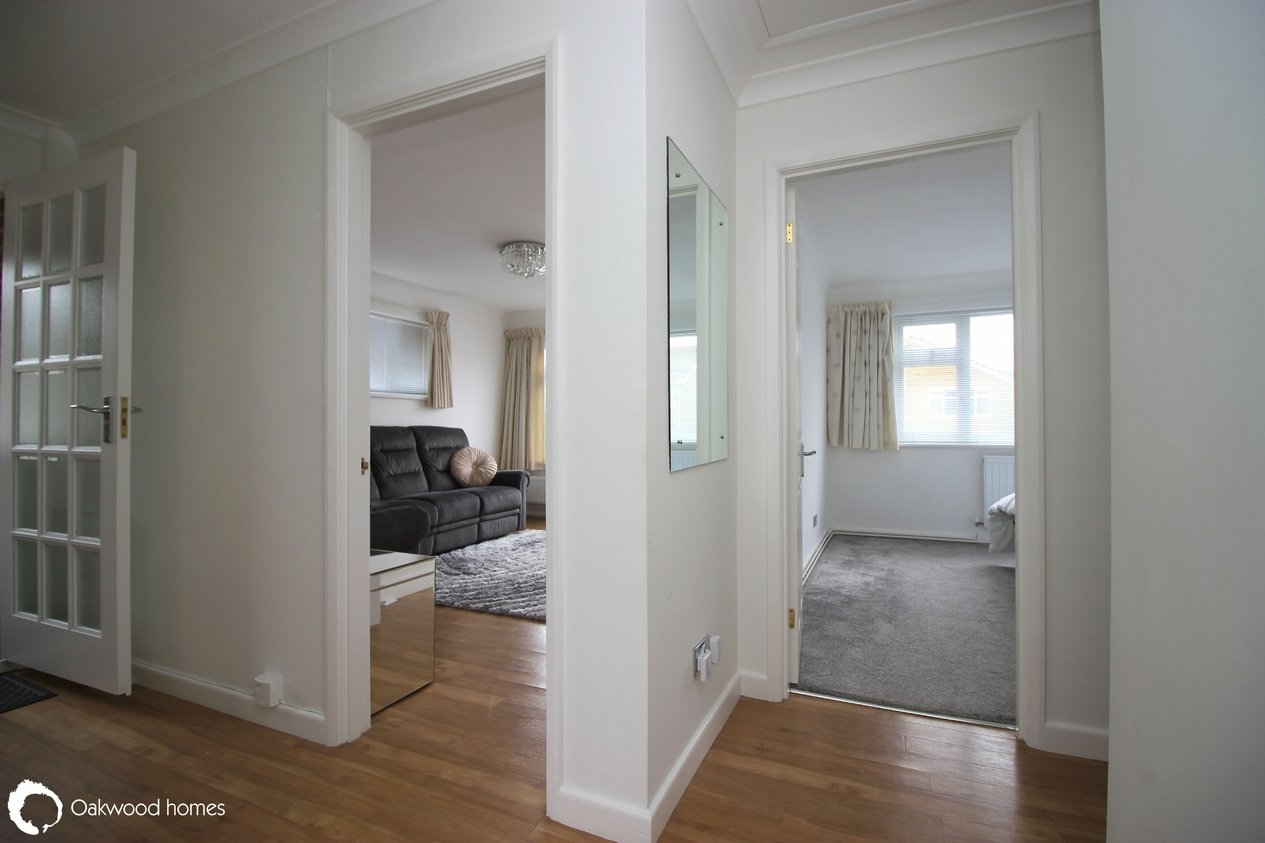 Properties Under Offer in Borrowdale Avenue 