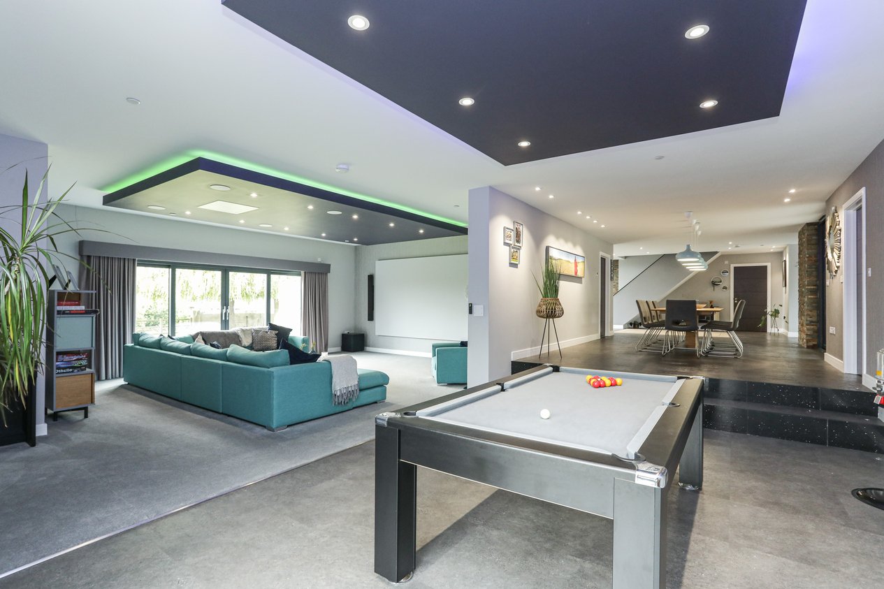 Properties For Sale in Borstal Avenue Whitstable