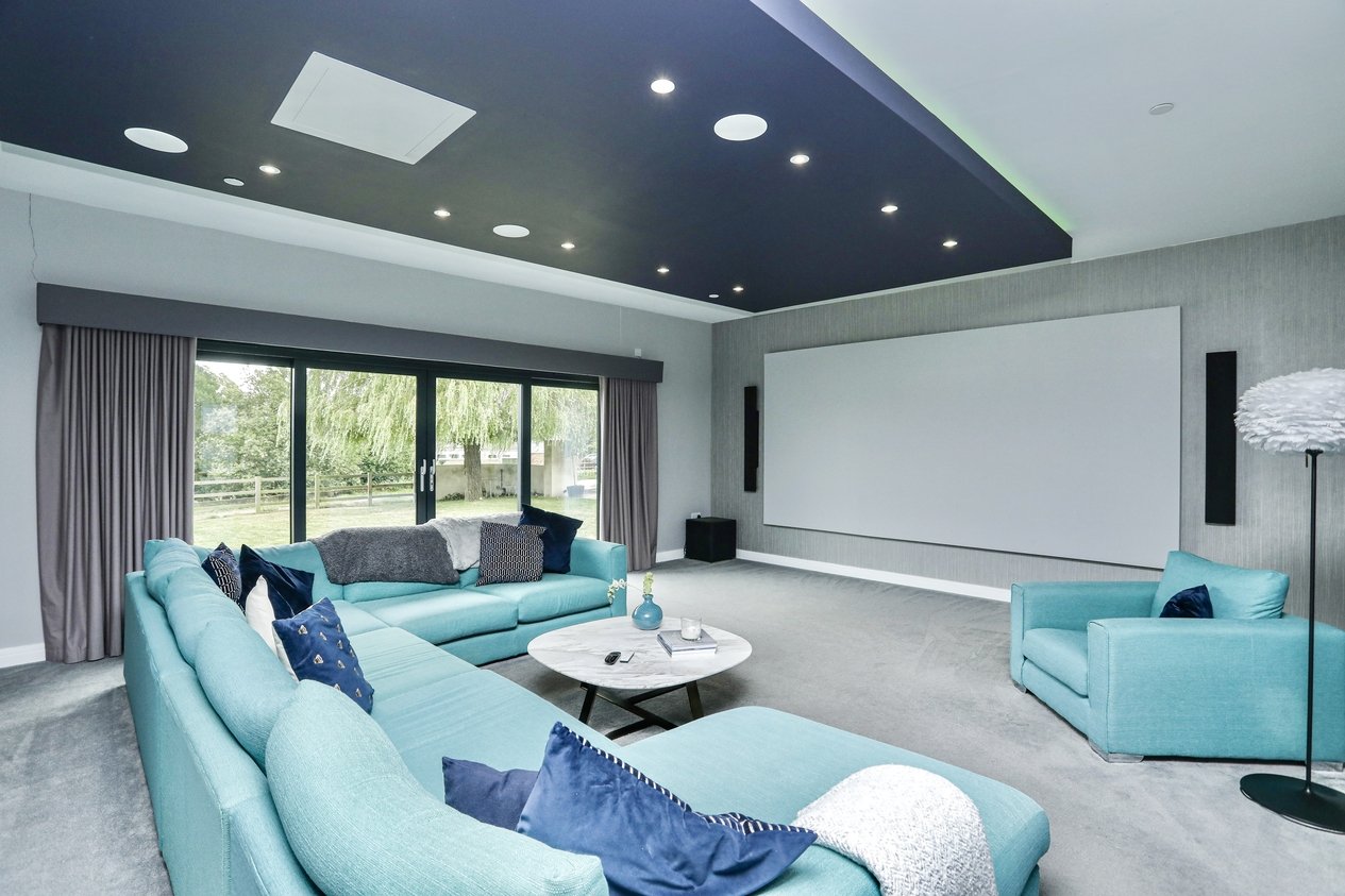 Properties For Sale in Borstal Avenue Whitstable