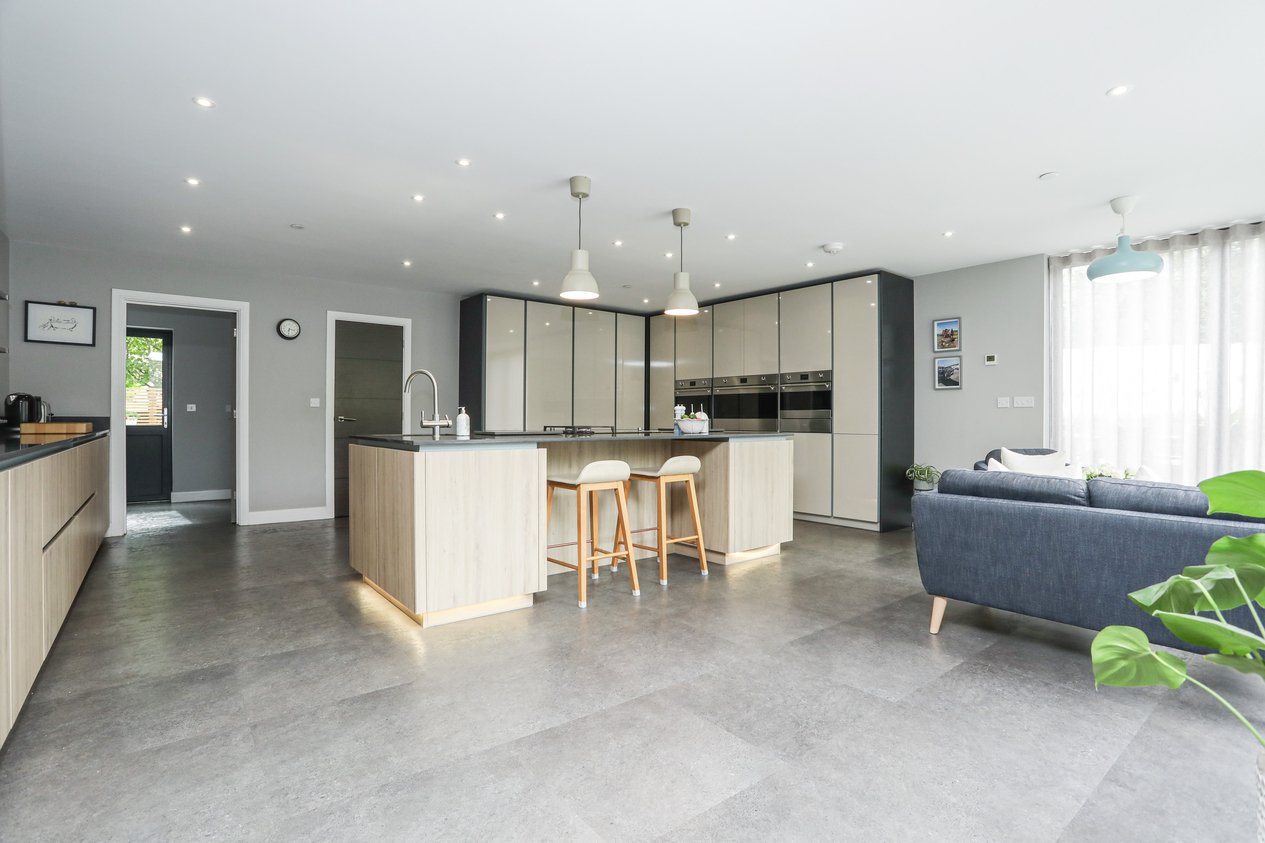 Properties For Sale in Borstal Avenue Whitstable