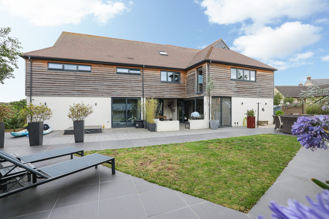 Properties For Sale in Borstal Avenue Whitstable