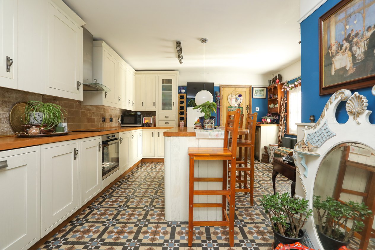 Properties For Sale in Borstal Hill Whitstable