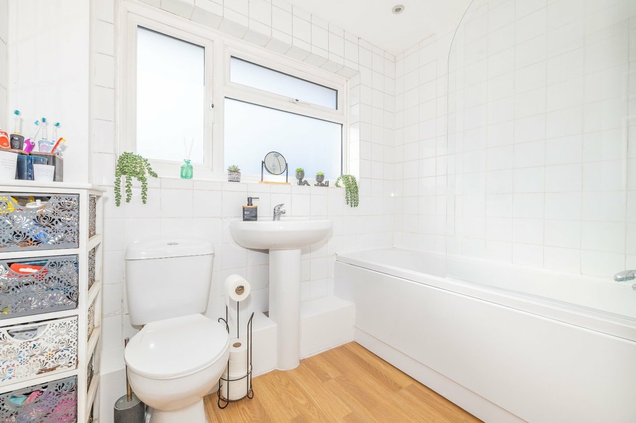 Properties For Sale in Bossington Road Adisham
