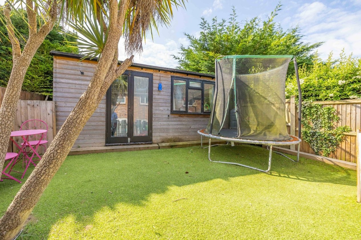 Properties For Sale in Bossington Road Adisham