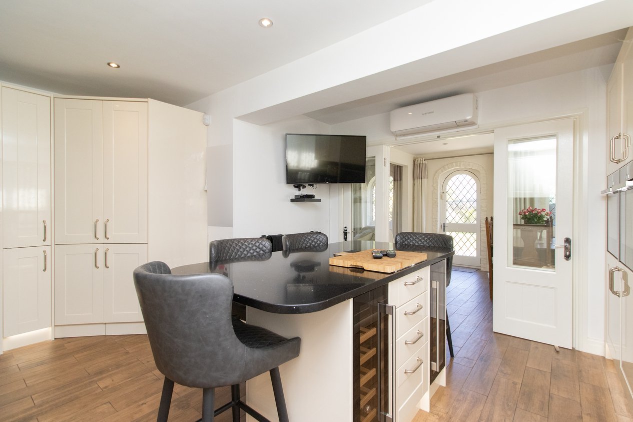 Properties Under Offer in Botany Road Broadstairs
