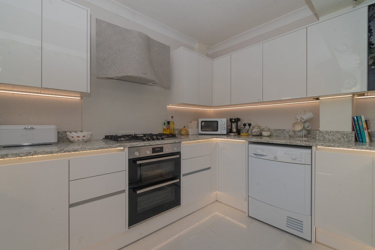 Properties For Sale in Botany Road Broadstairs