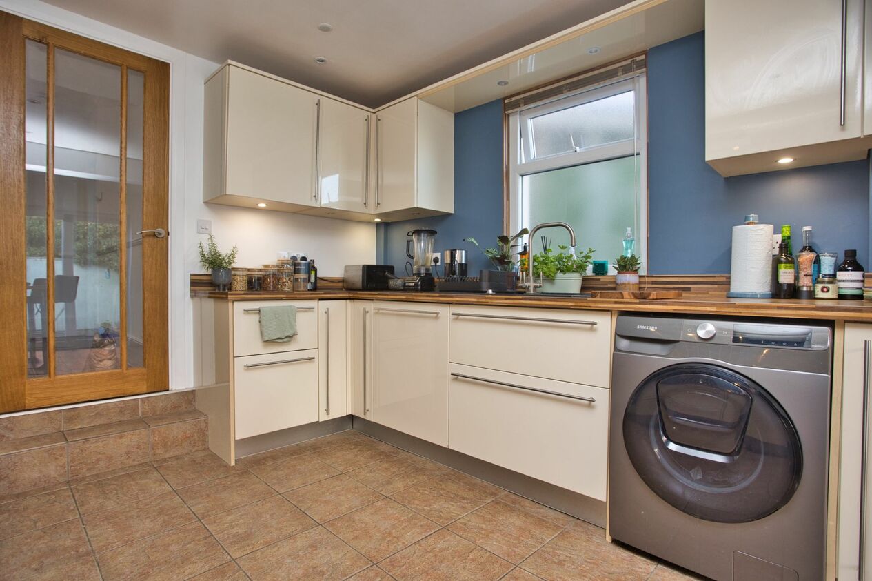Properties For Sale in Bournemouth Road  Folkestone