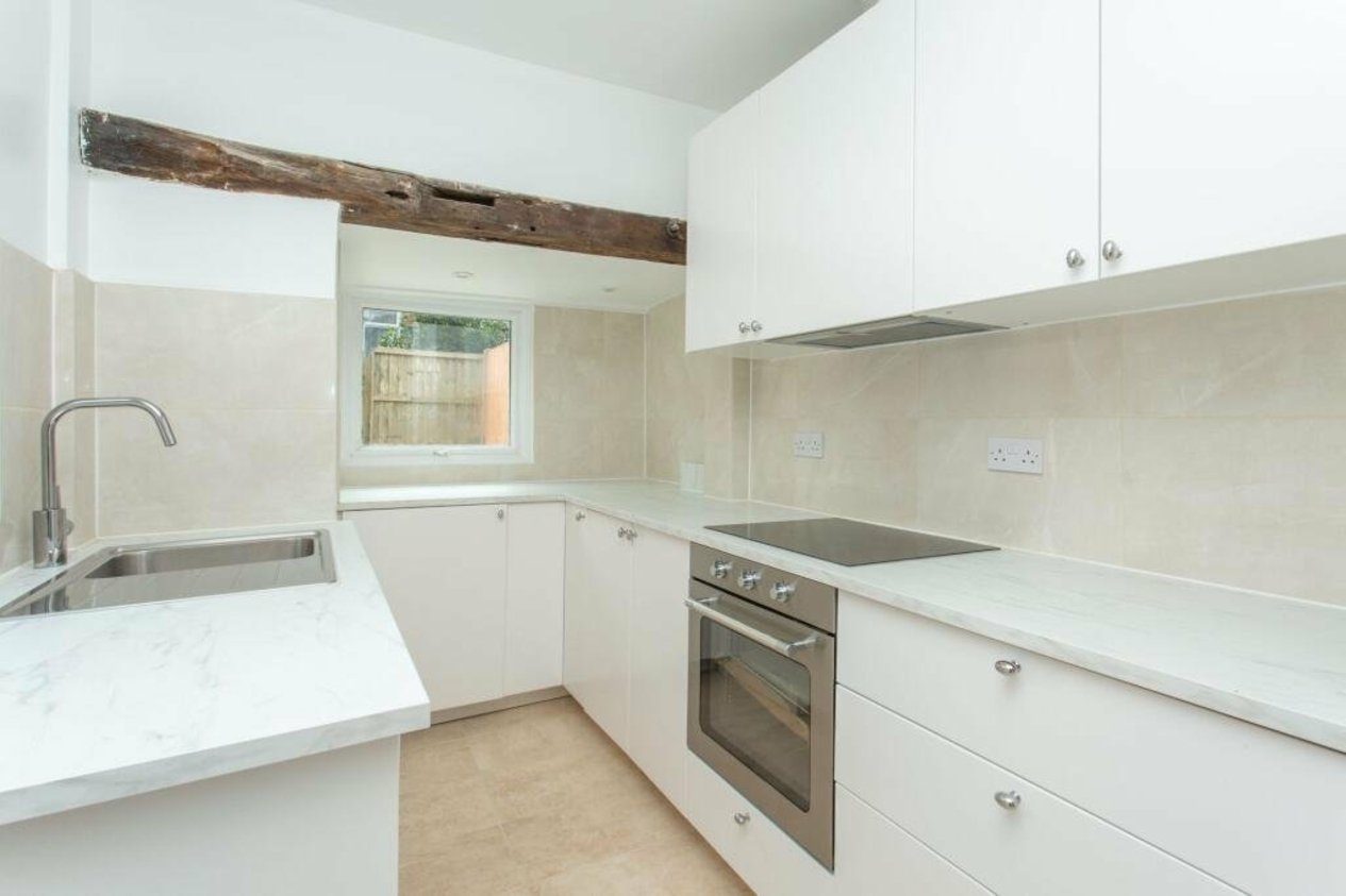 Properties For Sale in Bradstone New Road Folkestone