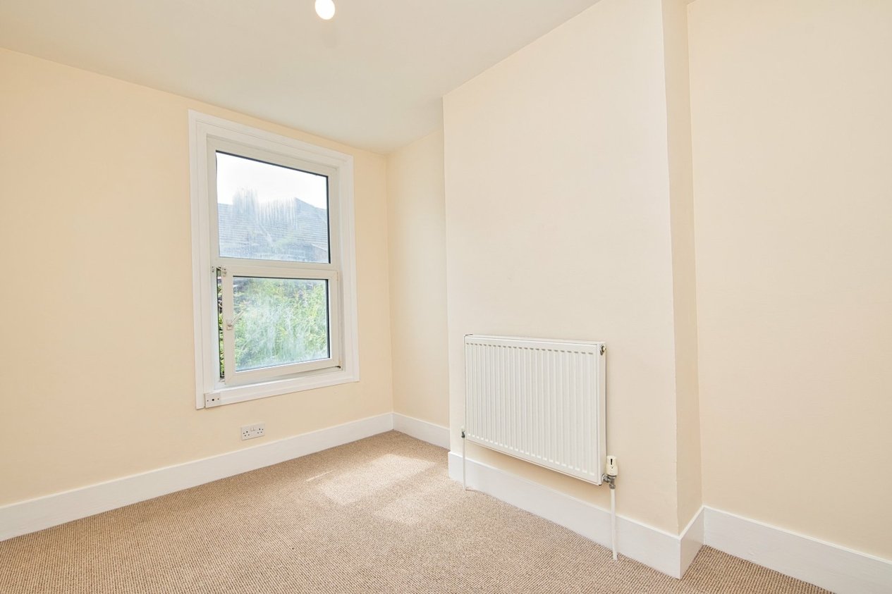Properties For Sale in Bradstone New Road Folkestone