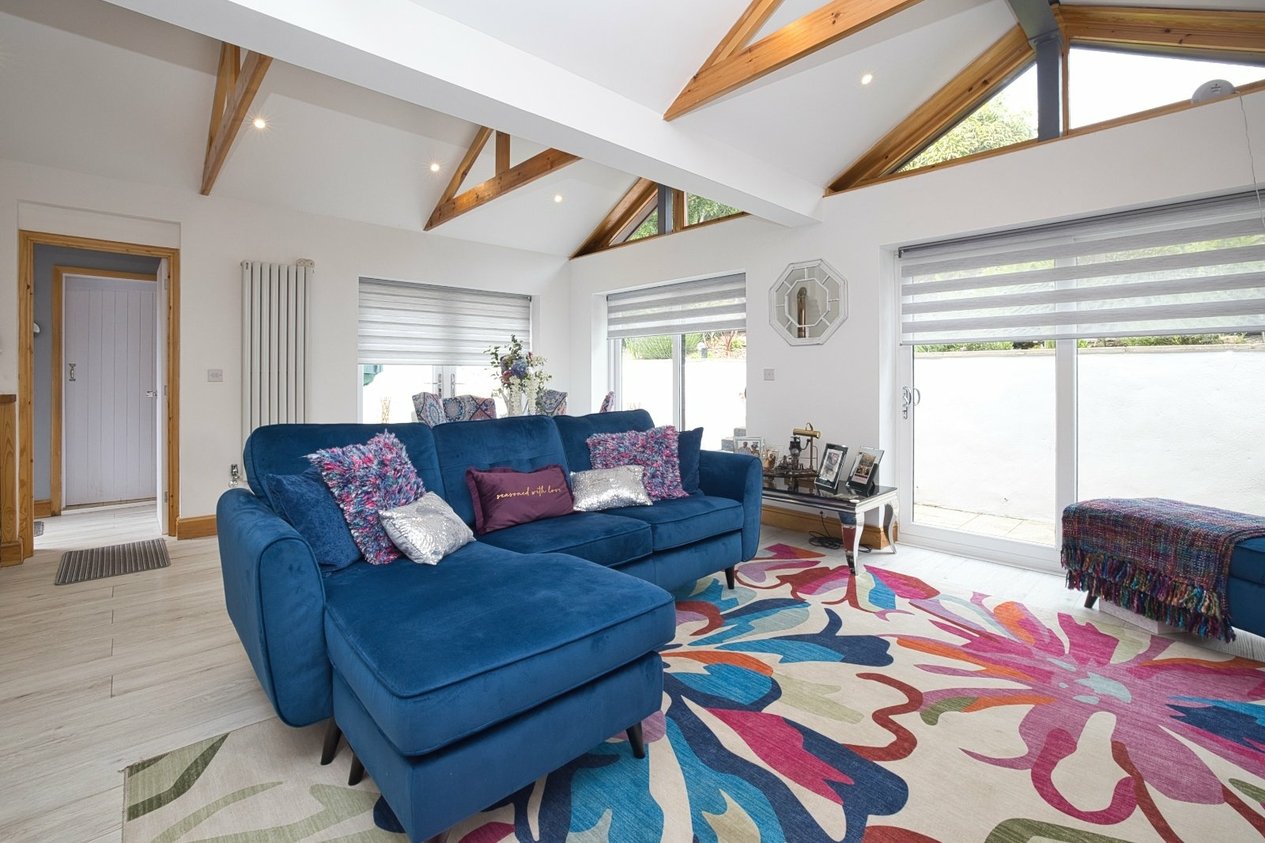 Properties For Sale in Bradstow Way Broadstairs