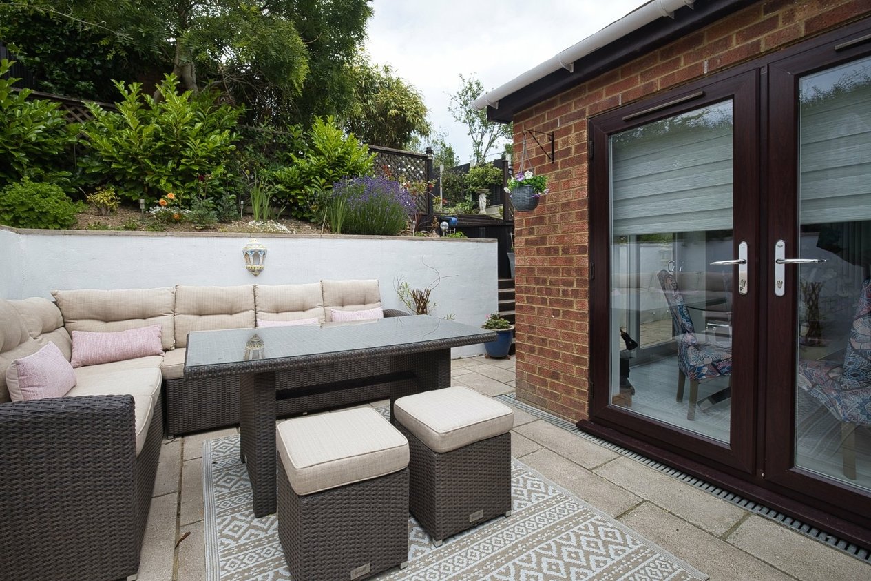 Properties For Sale in Bradstow Way Broadstairs