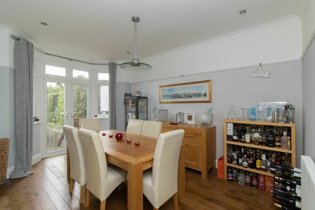 Properties For Sale in Bradstow Way  Broadstairs