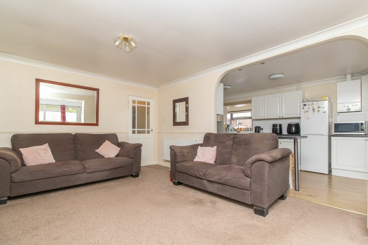 Properties For Sale in Bradstow Way  Broadstairs