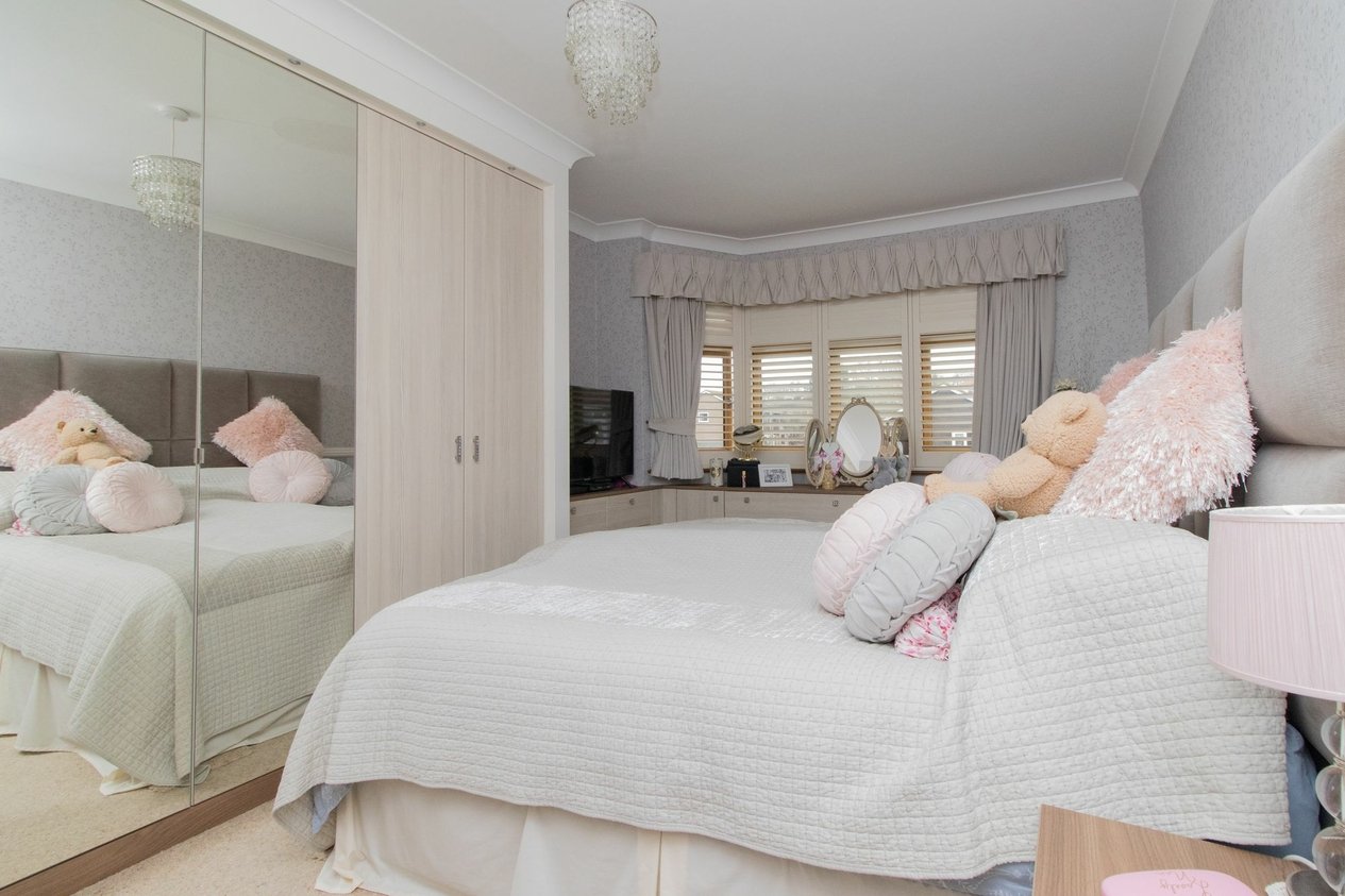 Properties For Sale in Bradstow Way  Broadstairs