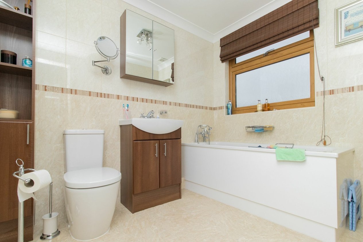 Properties For Sale in Bradstow Way  Broadstairs