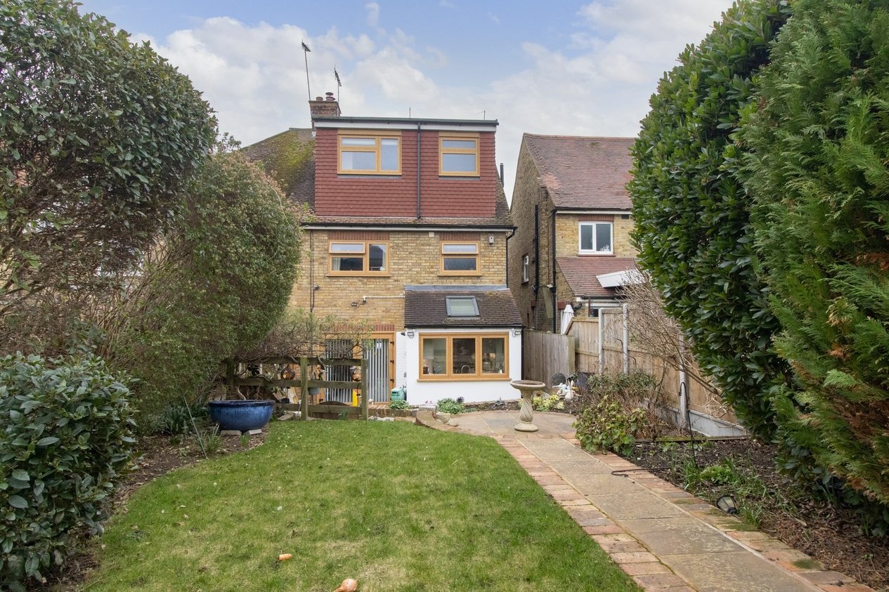 Properties For Sale in Bradstow Way  Broadstairs